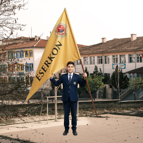 ESERKON pankarti tasiyan ogrenciler